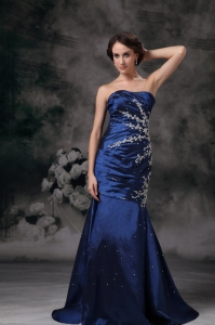 Appliques Navy Blue Mermaid Prom Celebrity Dresses Train