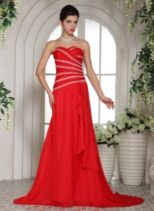 Red Sweetheart Celebrity Pageant Dresses Beaded Train