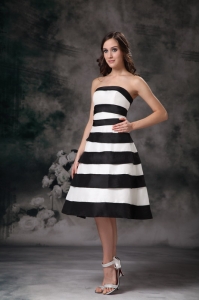Black and White Dama Dress Knee-length Beading A-line
