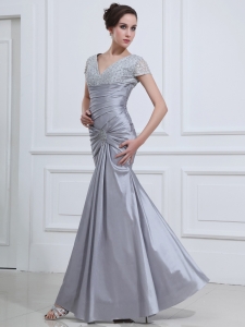 Short Sleeves V-neck Prom Dress Mermaid Beading Silver