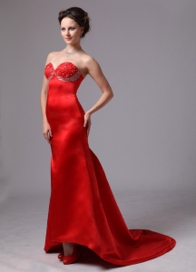 Red Appliques Sweetheart Pageant Dress With Brush Train