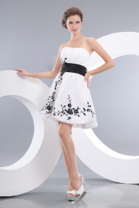 Strapless White Mini-length Taffeta Cocktail Homecoming Dress