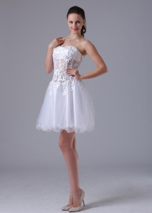 White Beaded A-line Sweetheart Appliques Prom Dresses