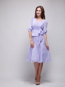 Lilac V-neck Knee-length Chiffon Ruch Prom Homecoming Dress