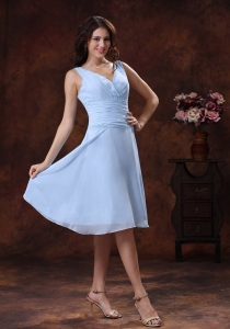 Chiffon V-neck Bridesmaid Dress Lilac Ruched Knee-length
