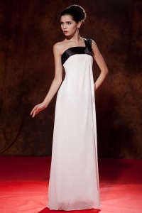 One Shoulder Prom/Maxi Dress Black and White Bow Empire