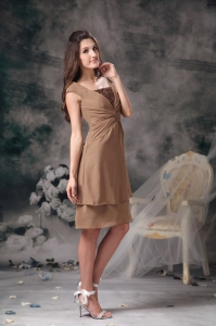 Square Cap Sleeves Prom / Maxi Dress Brown Knee-length Chiffon