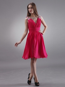 Coral Red Knee-length V-neck Prom Dress With Beading Chiffon