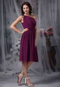 One Shoulder Ruched Bridesmaid Dress Purple Knee-length