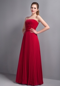 Strapless Red Floor-length Pleated Chiffon Bridesmaid Dresses