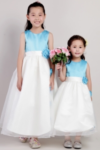White and Blue Flower Girl Dresses Hand Made Flowers