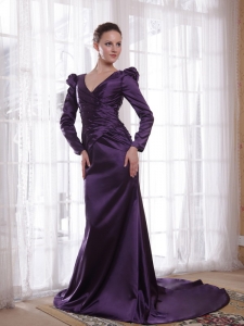 Long Sleeves Dark Purple Mothers Dress V-neck Sweep Train