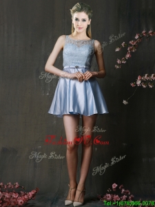 Fashionable Light Blue Short Dama Dresses with Lace and Belt