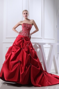 Wine Red Embroidery Pick-ups Chapel Train Ball Gown Wedding Dress
