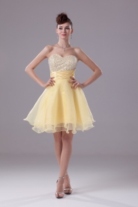 Light Yellow Sweetheart Knee-length Beading Prom Dress