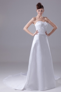 Lace and Beading Sweetheart Watteau Train Wedding Dress