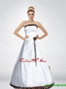 Wonderful A Line Hand Made Flower Camo Wedding Dresses with Strapless