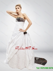 Fashionable Strapless Hand Made Flower Camo Wedding Dresses in Multi Color