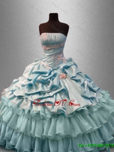 2016 Classical Strapless Quinceanera Dresses with Pick Ups and Beading
