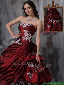 Classic Ball Gown Strapless Quinceanera Gowns with Appliques