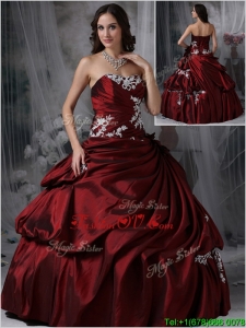 Modern Strapless Burgundy Quinceanera Gowns with Appliques
