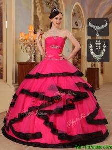 Romantic Appliques Sweet Sixteen Dresses in Red and Black