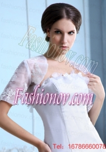 White Short Sleeves Jacket With Embroidery