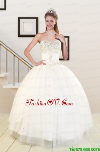 2015 Sweetheart White Modern Quinceanera Dresses with Beading