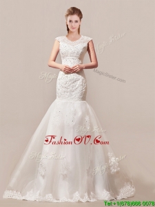 2016 Decent Column Button Up Wedding Dress with Beading and Lace for 2016
