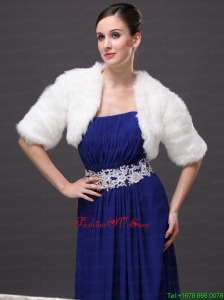 Exquisite Faux Fur V Neck Half Sleeves Wedding Party and Prom White Jacket
