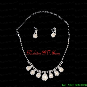 Elegant Pearl With Rhinestone Necklace And Earring Set