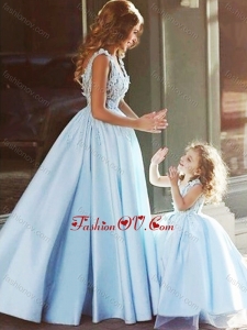 Unique V Neck Satin Prom Dress with Appliques and Most Popular Big Puffy Little Girl Dress with Straps