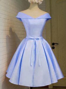 Simple Lavender Cap Sleeves Belt Knee Length Dama Dress for Quinceanera