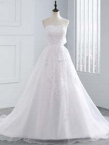 Luxury White Sleeveless Organza Lace Up Bridal Gown for Beach and Wedding Party