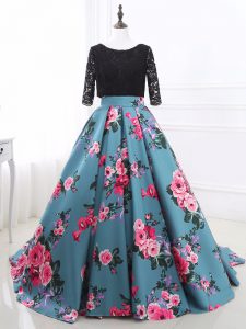 On Sale Long Sleeves Lace and Appliques Backless Evening Wear with Multi-color Brush Train