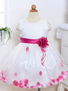 Tulle Sleeveless Knee Length Flower Girl Dress and Appliques and Hand Made Flower