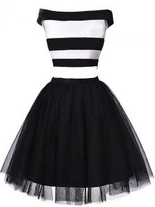 Nice White And Black Sleeveless Ruching Mini Length Homecoming Dress Online