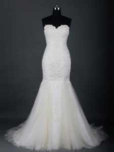 Simple White Sleeveless Lace Zipper Wedding Dress
