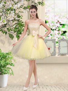 Light Yellow Off The Shoulder Neckline Lace and Belt Court Dresses for Sweet 16 Sleeveless Lace Up