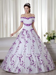 Low Price Off The Shoulder Short Sleeves Quinceanera Gown Floor Length Embroidery White Organza