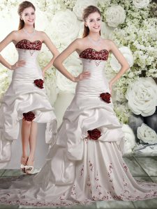 Adorable Brush Train A-line Wedding Dress White And Red Sweetheart Taffeta and Chiffon Sleeveless Backless