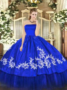 Delicate Royal Blue Zipper Strapless Embroidery 15th Birthday Dress Organza and Taffeta Sleeveless