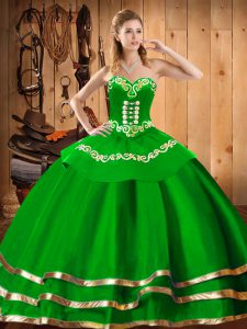 Dramatic Floor Length Green Quinceanera Dress Sweetheart Sleeveless Lace Up