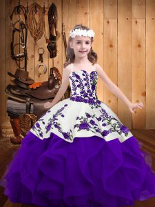 Trendy Sleeveless Floor Length Embroidery and Ruffles Lace Up Kids Pageant Dress with White And Purple