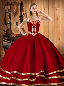 Customized Red Lace Up Sweetheart Embroidery Quinceanera Gowns Organza Sleeveless