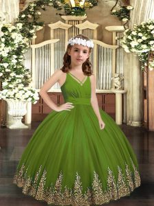 V-neck Sleeveless Little Girls Pageant Dress Wholesale Floor Length Appliques Olive Green Tulle