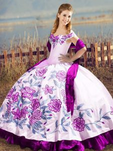 Customized Purple Ball Gowns Off The Shoulder Sleeveless Satin and Organza Floor Length Lace Up Embroidery Quinceanera Gowns