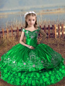 Green Little Girl Pageant Dress Wedding Party with Embroidery and Ruffled Layers Off The Shoulder Sleeveless Lace Up
