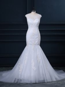 Affordable White Sleeveless Tulle Brush Train Clasp Handle Bridal Gown for Wedding Party