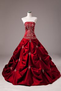 Classical Brush Train Ball Gowns 15th Birthday Dress Wine Red Strapless Taffeta Sleeveless Lace Up